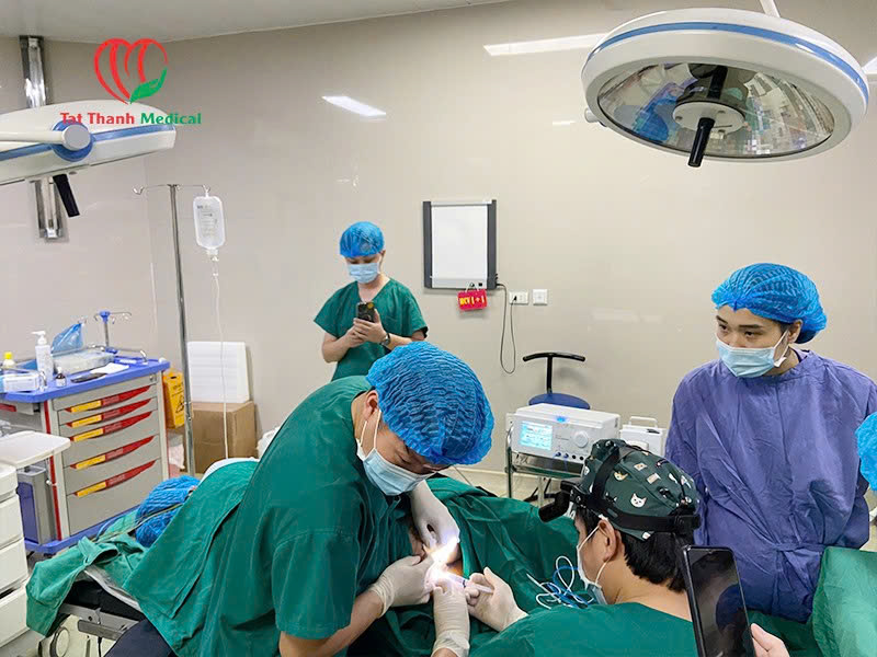 điều trị trĩ bằng máy đốt sóng cao tần STARmed