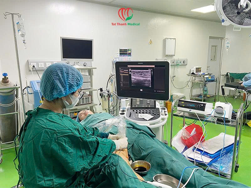 Máy điều trị suy tĩnh mạch bằng sóng cao tần VVR - Công nghệ RFA hiện đại, an toàn, hiệu quả