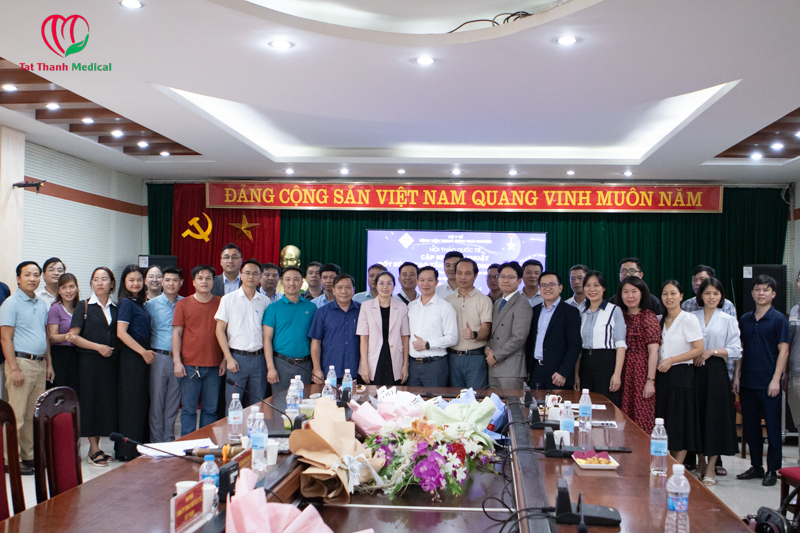 Tất Thành tổ chức thành công Hội thảo Quốc tế về RFA điều trị trĩ