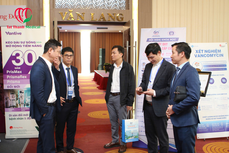 Hội nghị khoa học Kỷ niệm 60 năm thành lập Bệnh viện Đa khoa tỉnh Phú Thọ