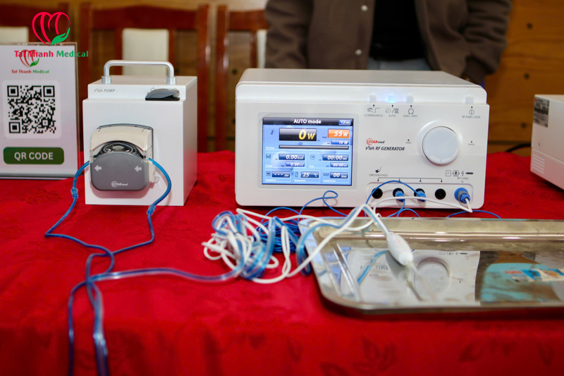 Tất Thành - Nhà tài trợ tại Hội thảo khoa học: Điều trị nhân lành tuyến giáp bằng phương pháp đốt sóng cao tần