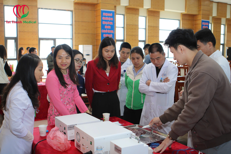 Hội thảo khoa học: Điều trị nhân lành tuyến giáp bằng phương pháp đốt sóng cao tần