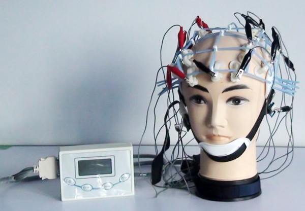 Máy Điện Não Đồ (EEG) và Ứng Dụng trong Y Học